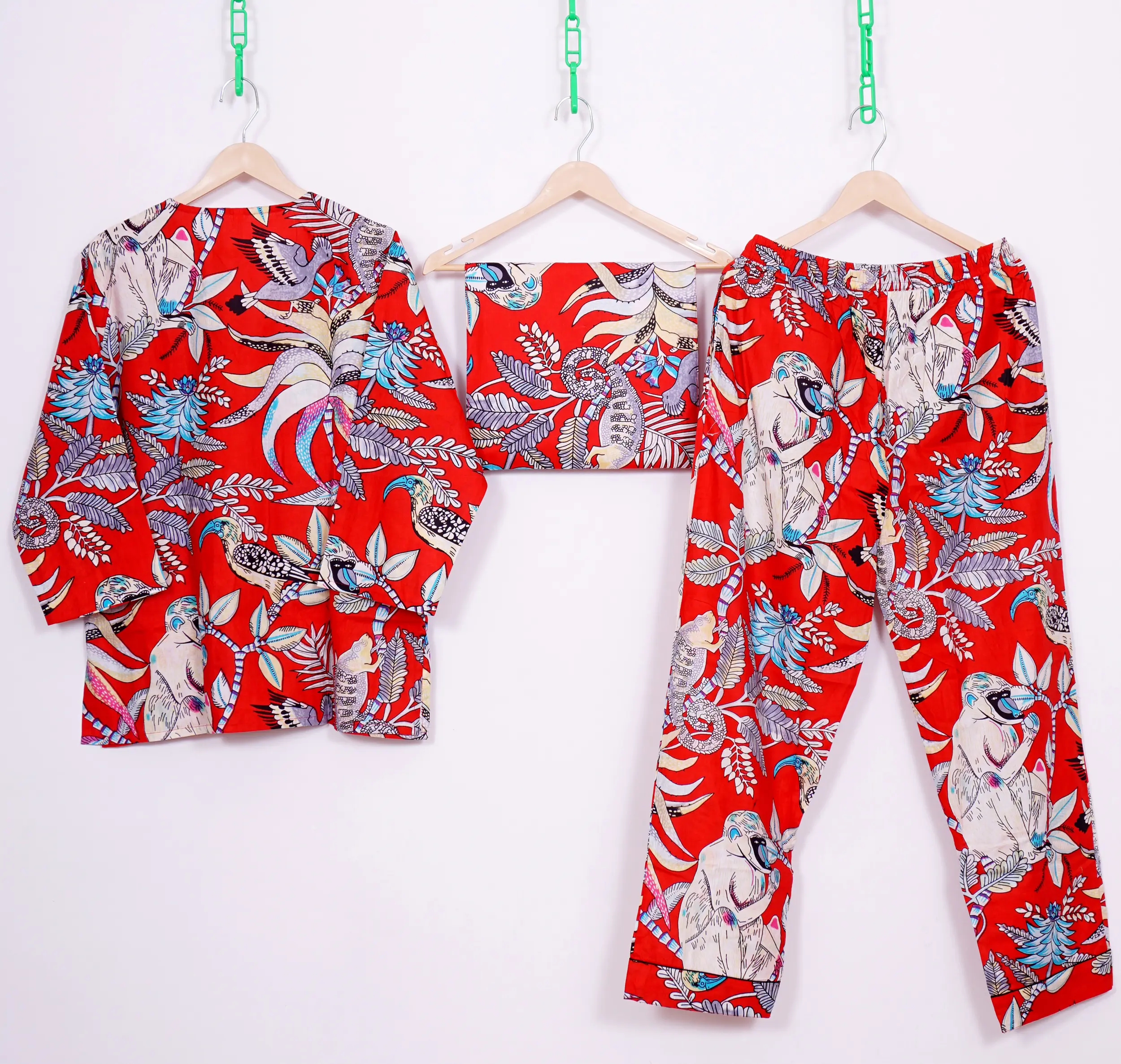 Women’s V-neck cotton top with matching pyjama bottoms