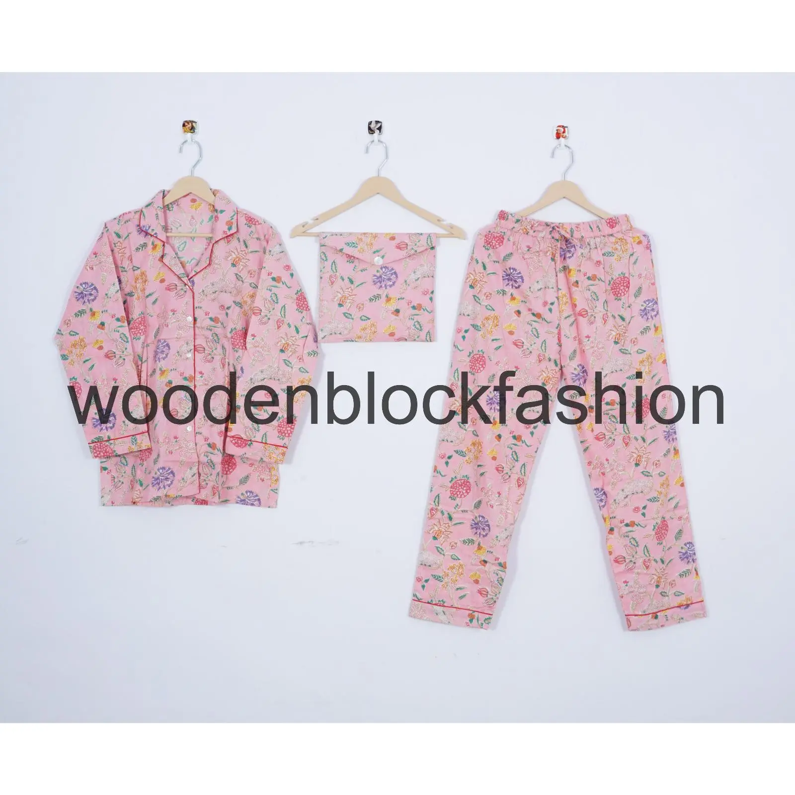 Cotton Floral Pyjama Set Women's Pink Loungewear Shirt and Pjs