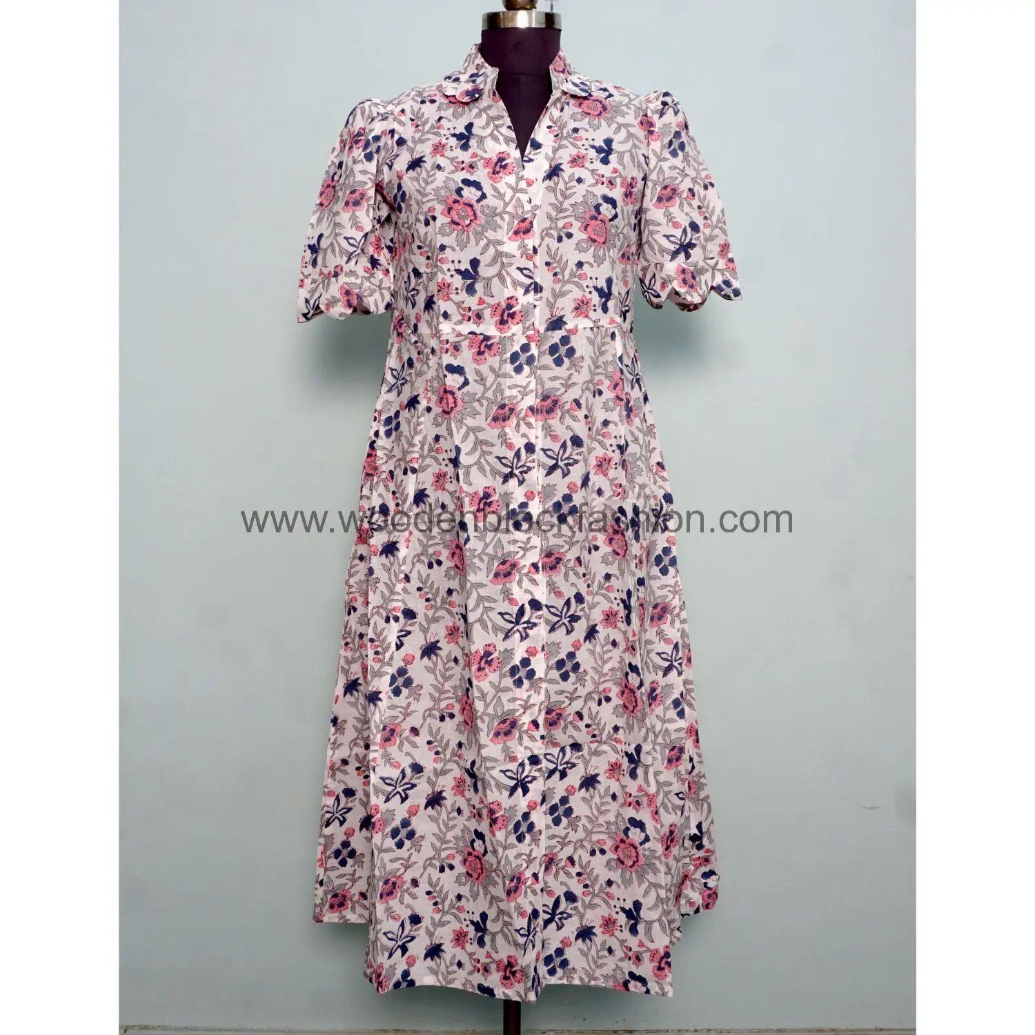 Kangura Sustainable Floral Cotton Midi